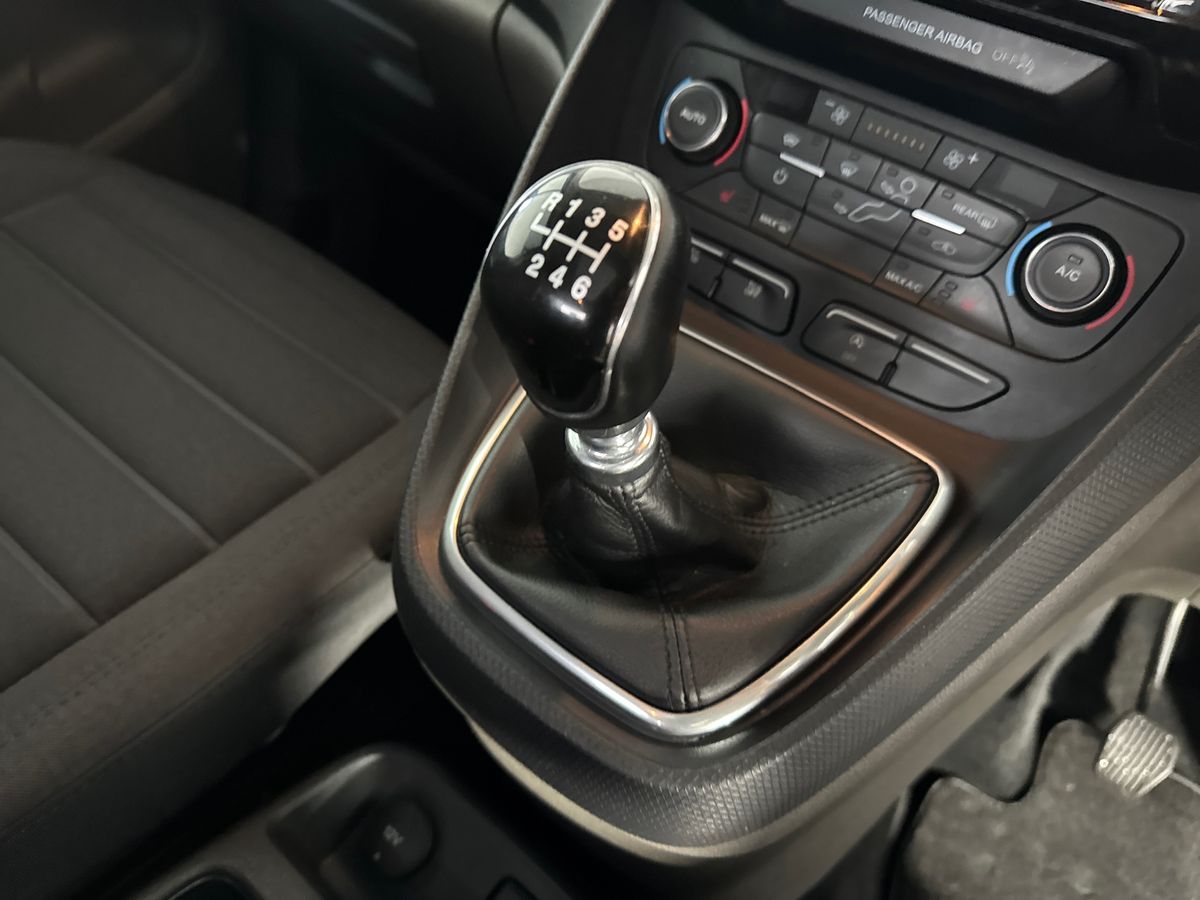 Used Ford Tourneo Connect 2021 for sale - 77307493: Photo 27