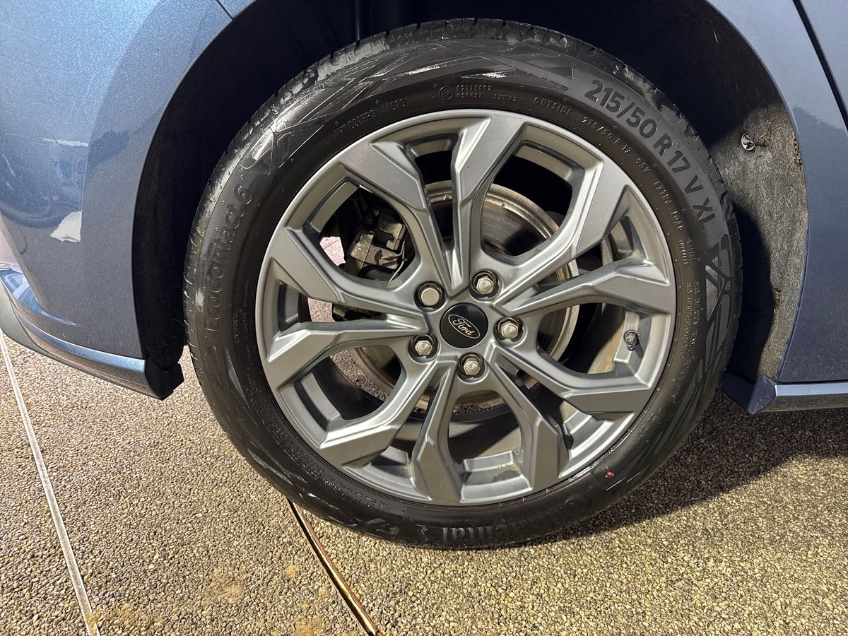 Used Ford Focus 2023 for sale - 77795153: Photo 15