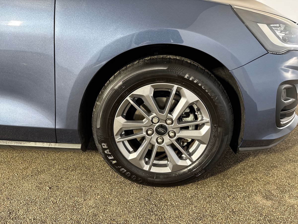 Used Ford Focus 2023 for sale - 76652426: Photo 13