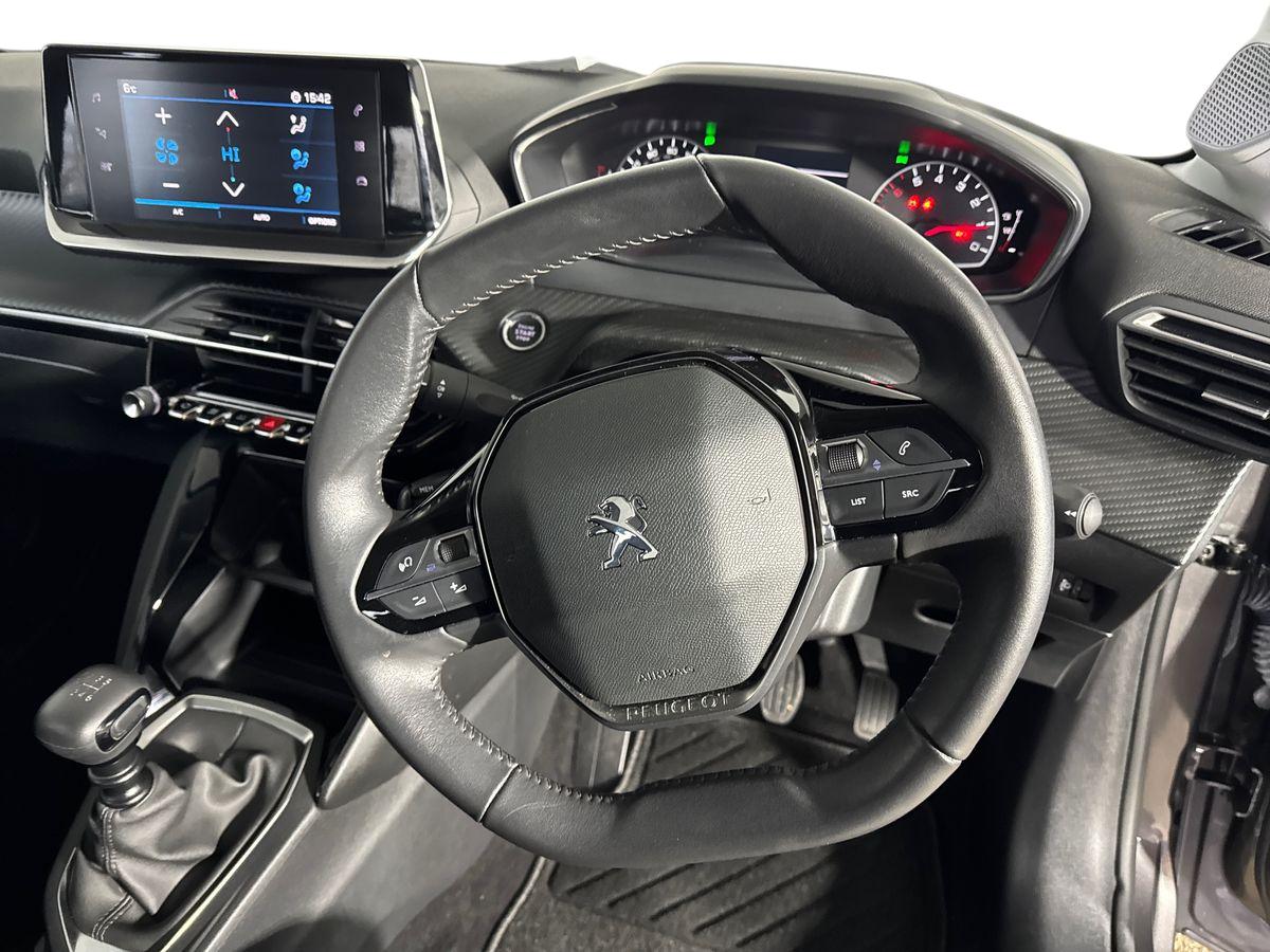 Used Peugeot 208 2022 for sale - 77592044: Photo 21