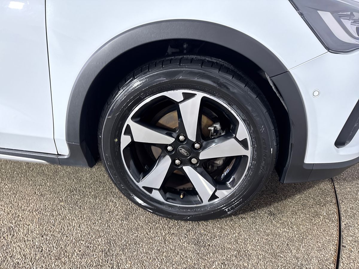 Used Ford Focus 2022 for sale - 77526076: Photo 13