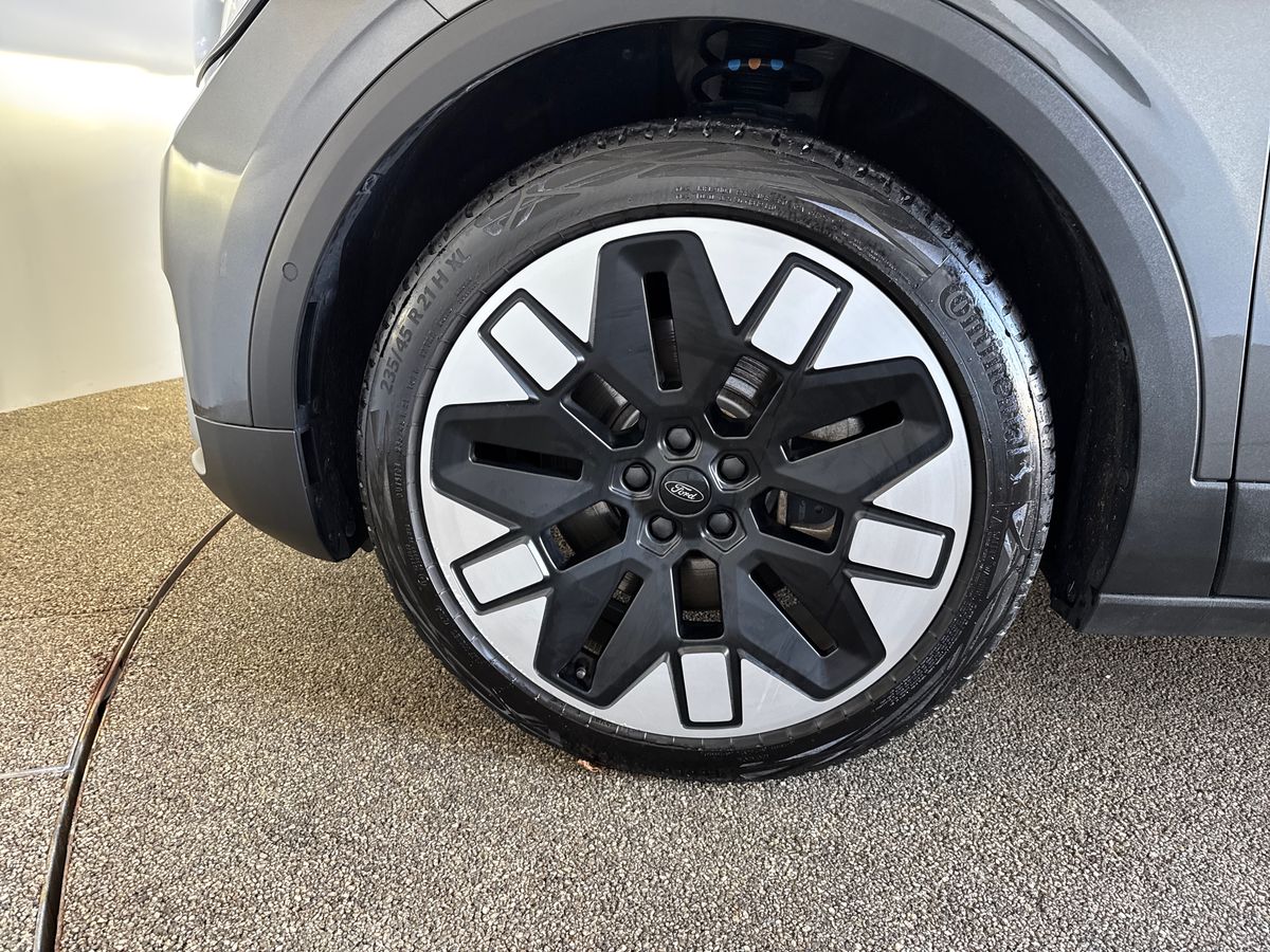 Used Ford Explorer 2025 for sale - 76894572: Photo 14