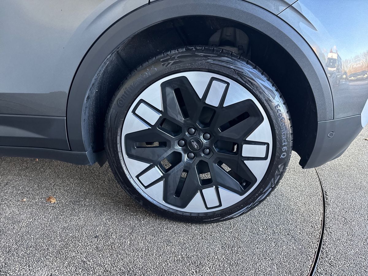 Used Ford Explorer 2025 for sale - 76894572: Photo 15