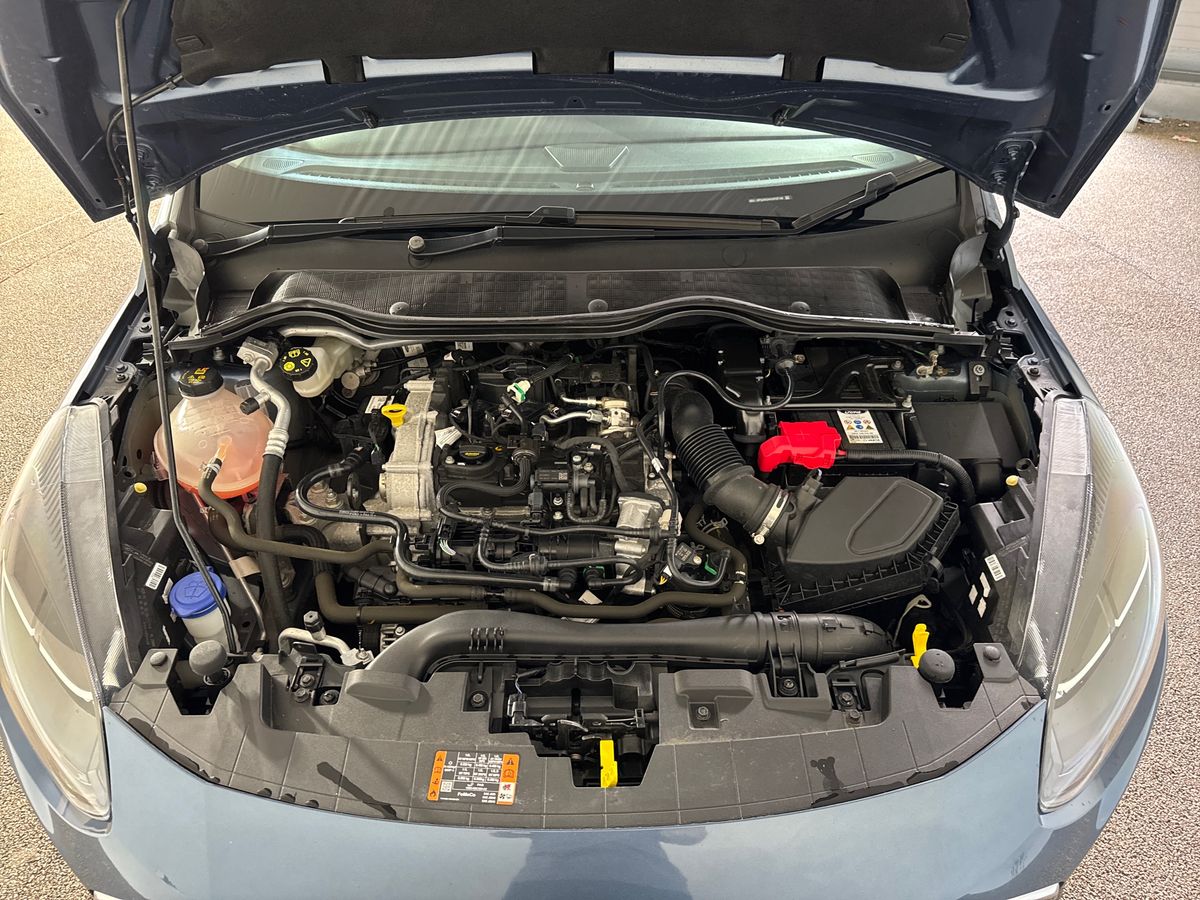 Vehicle 33
