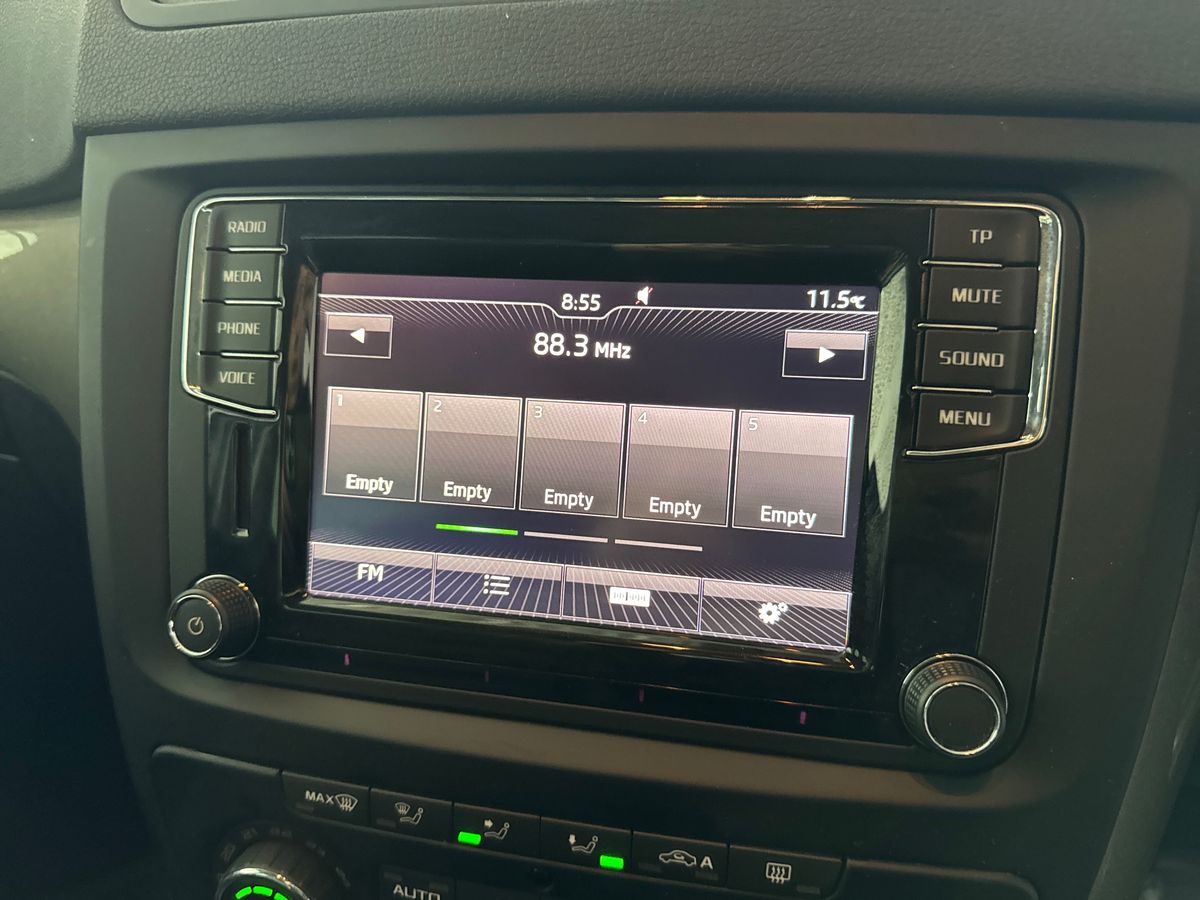 Used Skoda Yeti 2017 for sale - 76861760: Photo 25