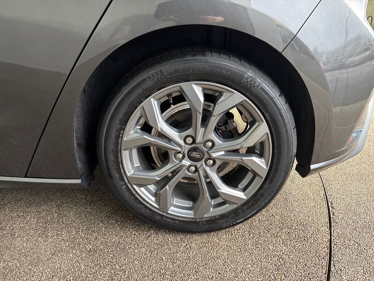 Used Ford Focus 2023 for sale - 76847077: Photo 15