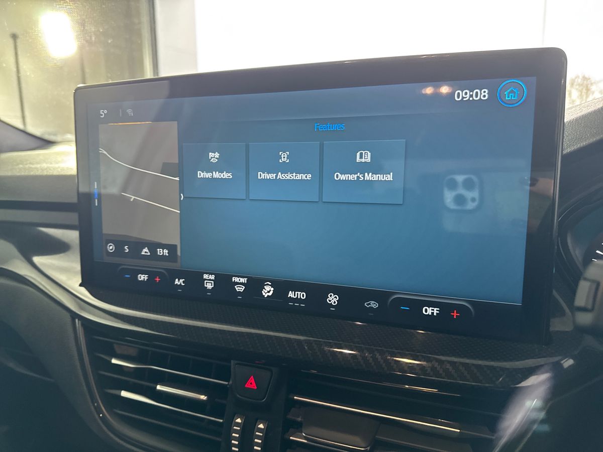 Used Ford Focus 2023 for sale - 76847077: Photo 25