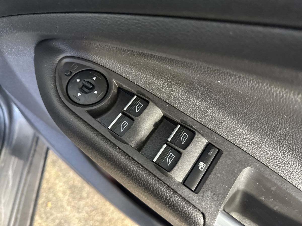 Used Ford Kuga 2017 for sale - 76664329: Photo 24