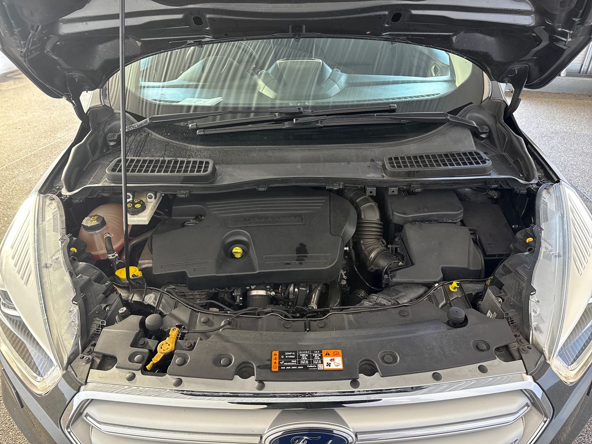 Used Ford Kuga 2017 for sale - 76664329: Photo 33