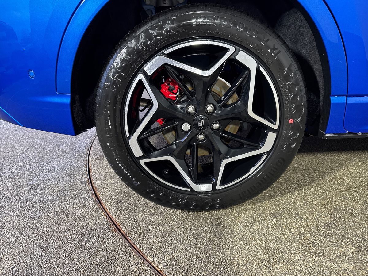 Used Ford Kuga 2025 for sale - 77995096: Photo 11