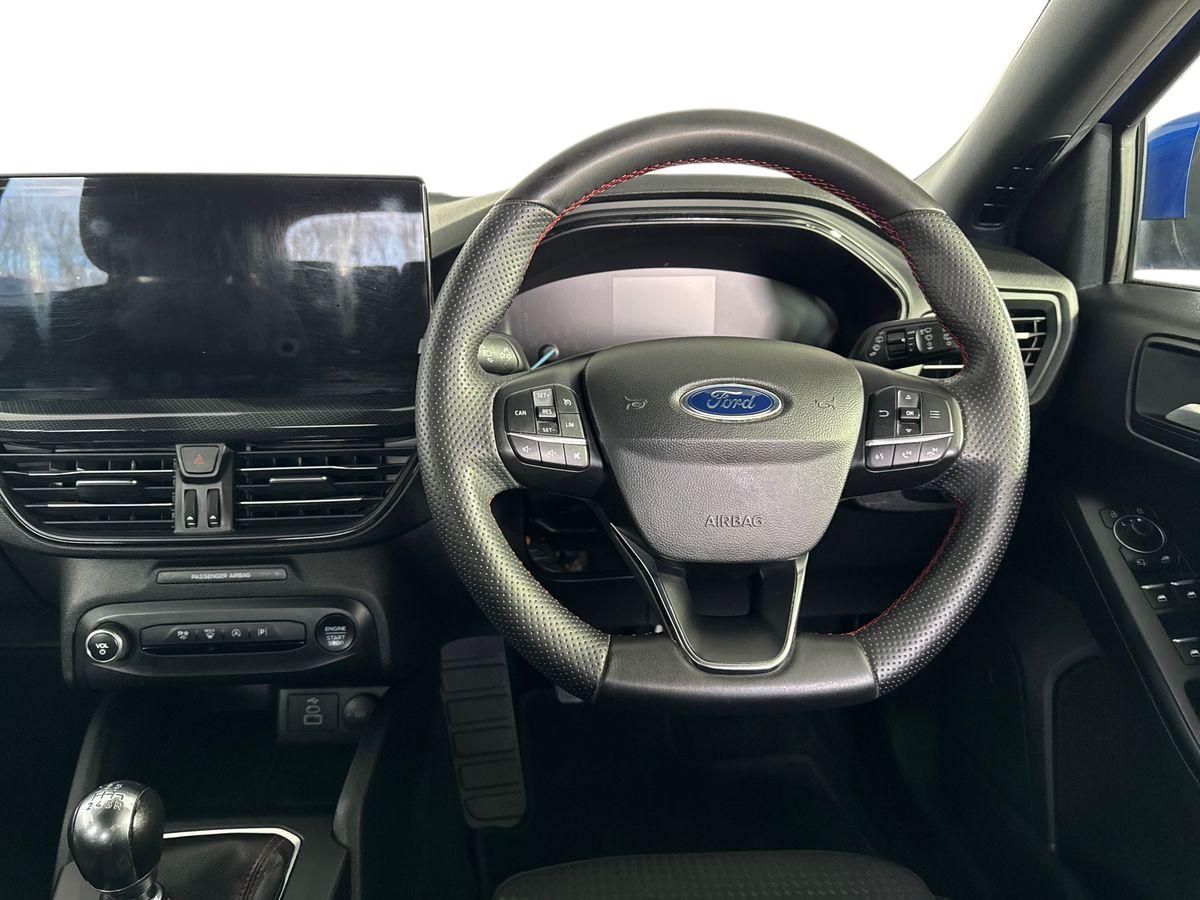 Used Ford Focus 2023 for sale - 78088580: Photo 21