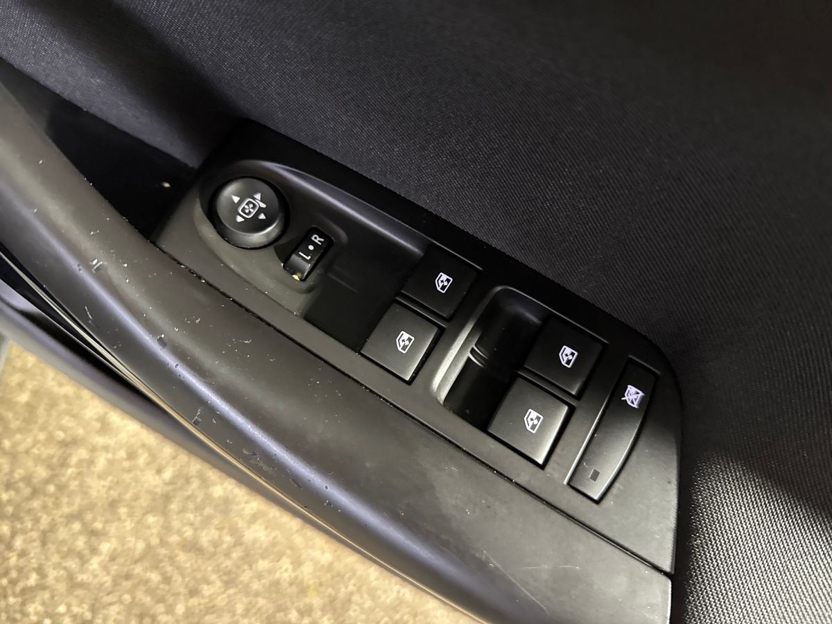 Used Vauxhall Astra 2018 for sale - 76826834: Photo 24