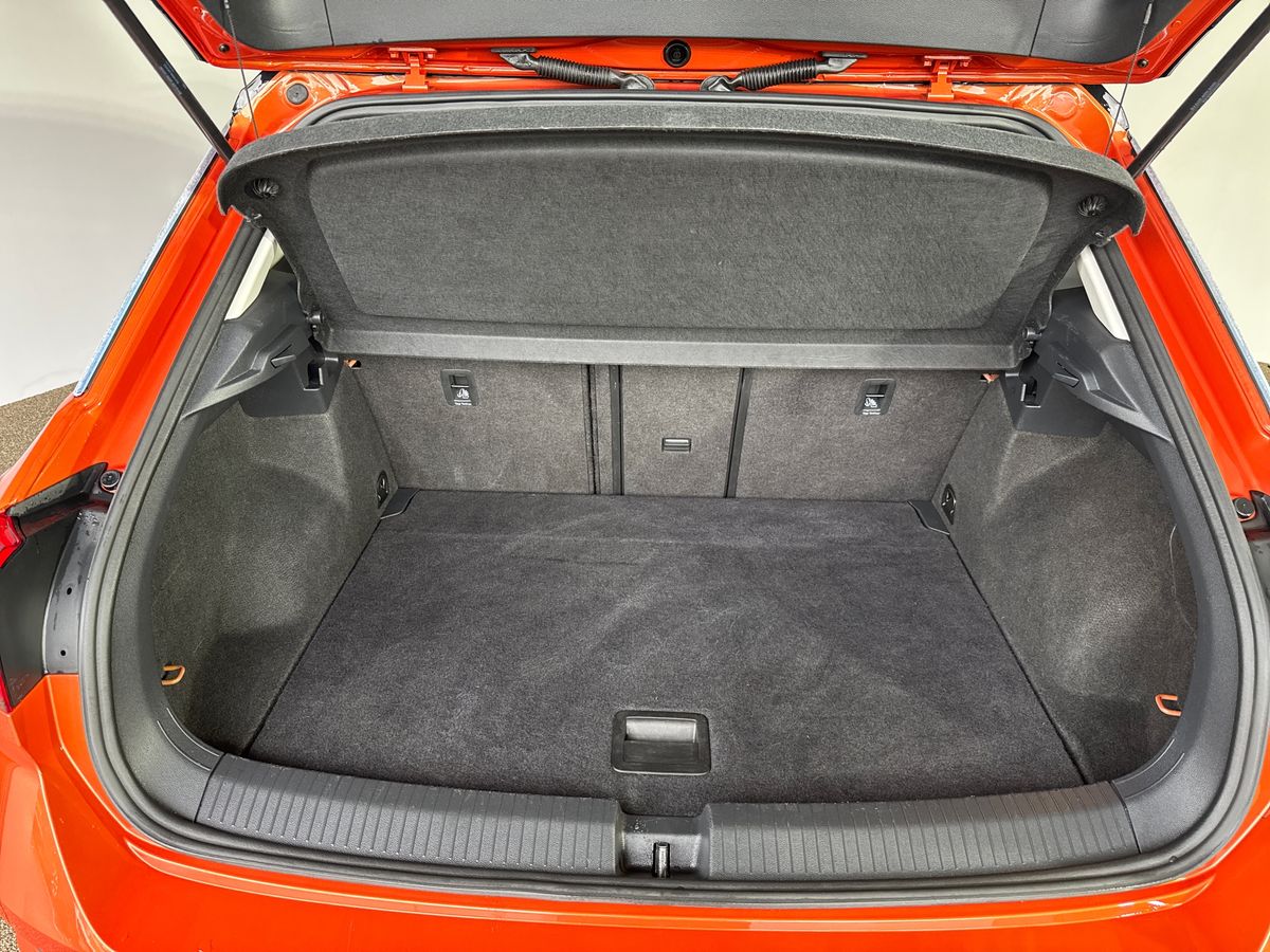 Used Volkswagen T-Roc 2019 for sale - 76172415: Photo 17