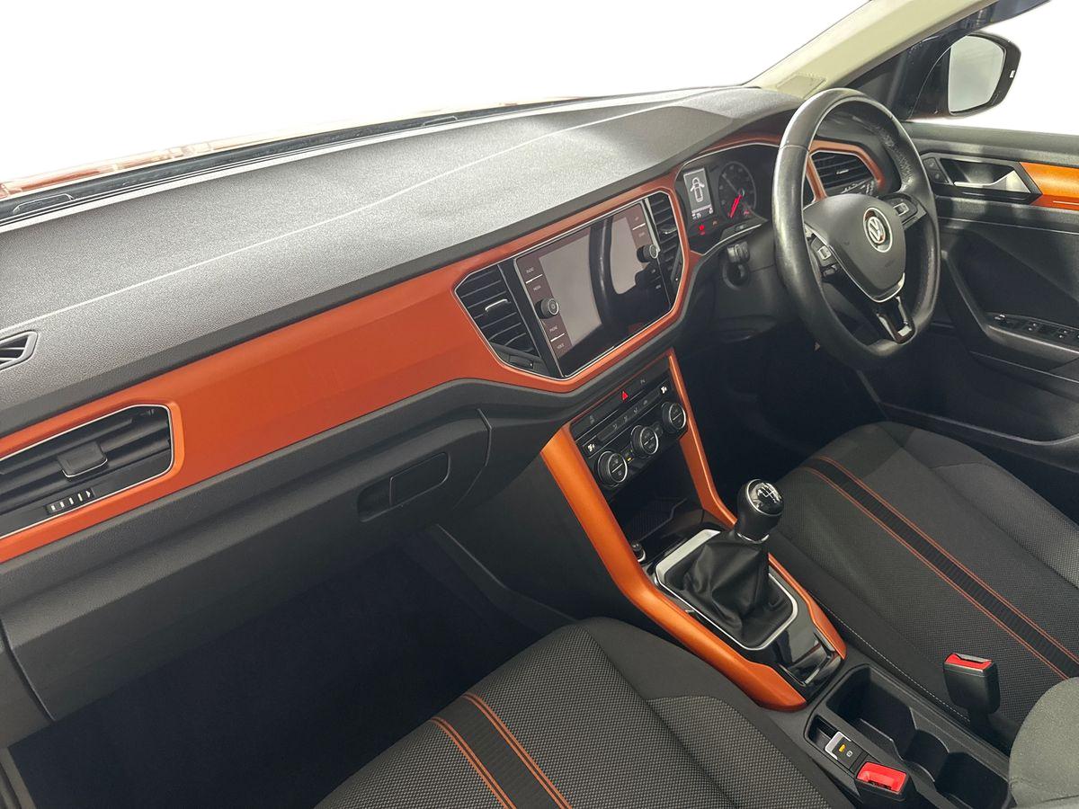 Used Volkswagen T-Roc 2019 for sale - 76172415: Photo 18