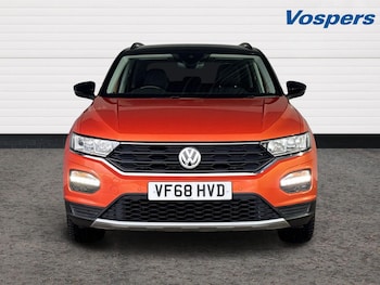 Used Volkswagen T-Roc 2019 for sale - 76172415: Photo 2