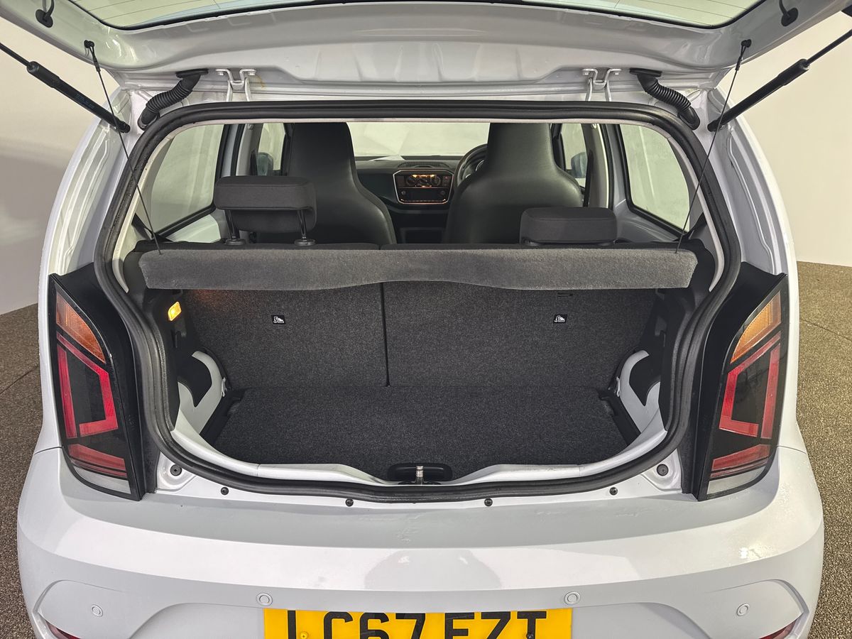 Used Volkswagen up! 2017 for sale - 77218742: Photo 17