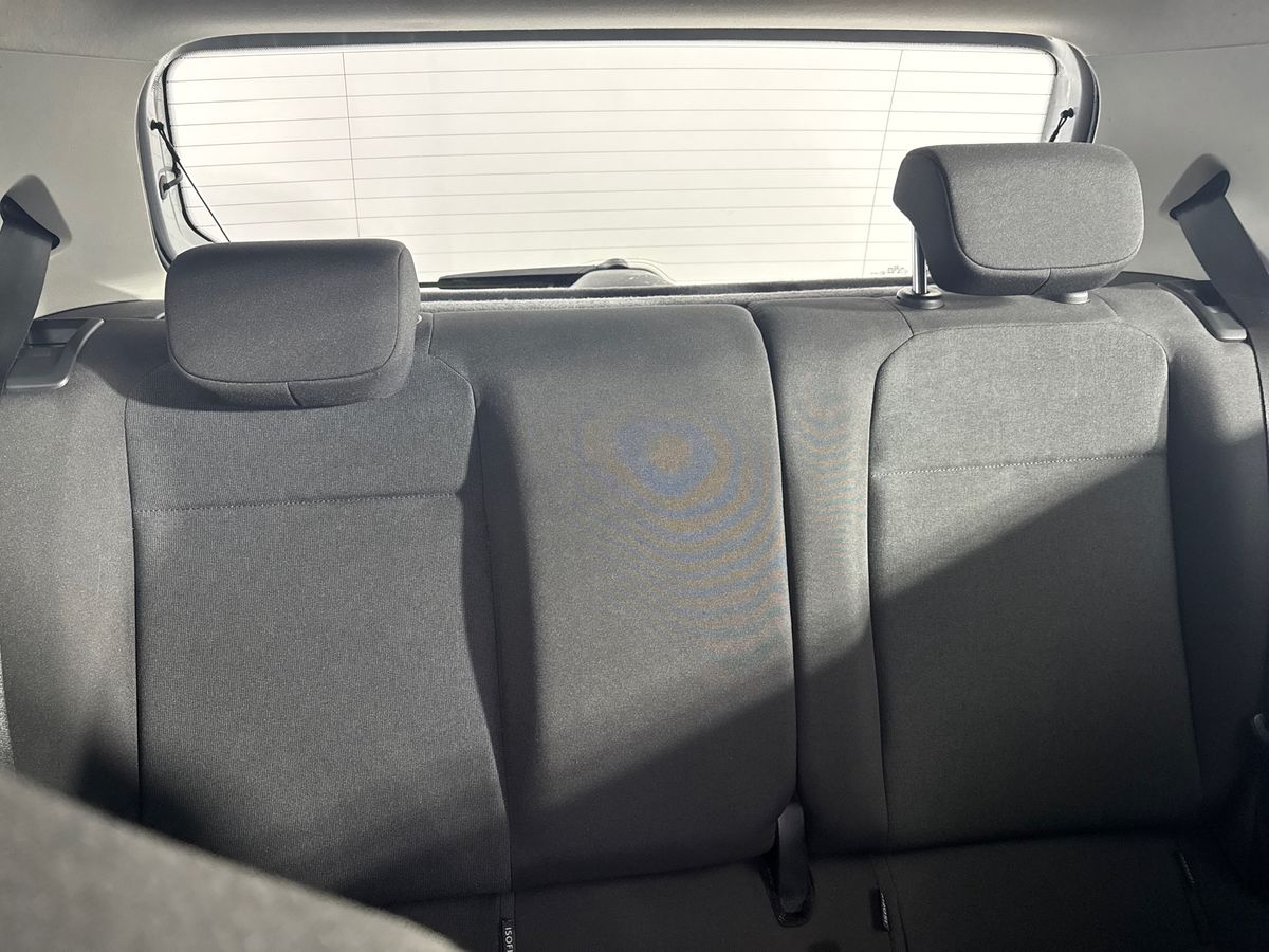 Used Volkswagen up! 2017 for sale - 77218742: Photo 28