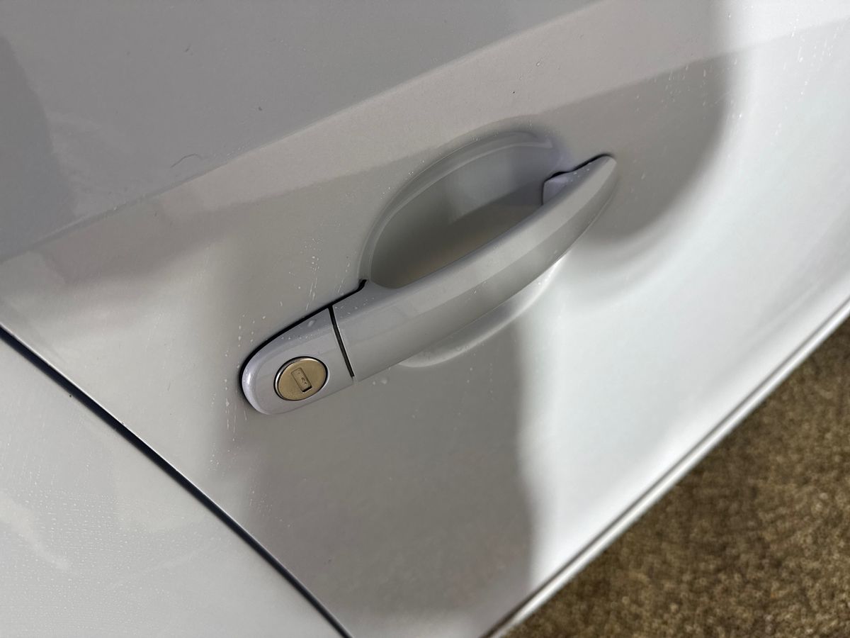 Used Volkswagen up! 2017 for sale - 77218742: Photo 30