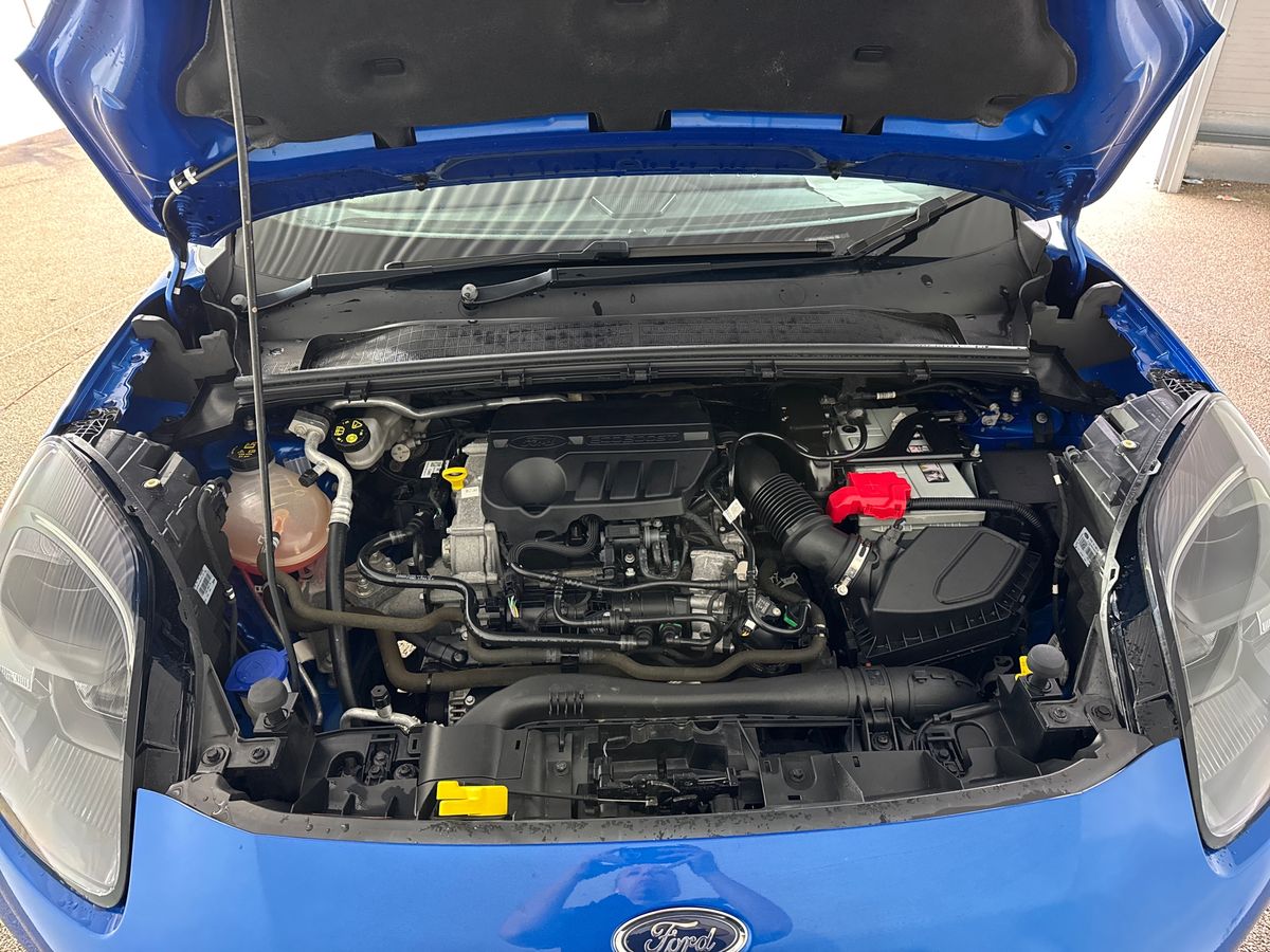 Vehicle 33