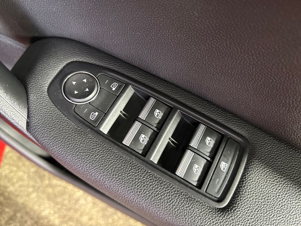 Used Renault Captur 2023 for sale - 77803730: Photo 24