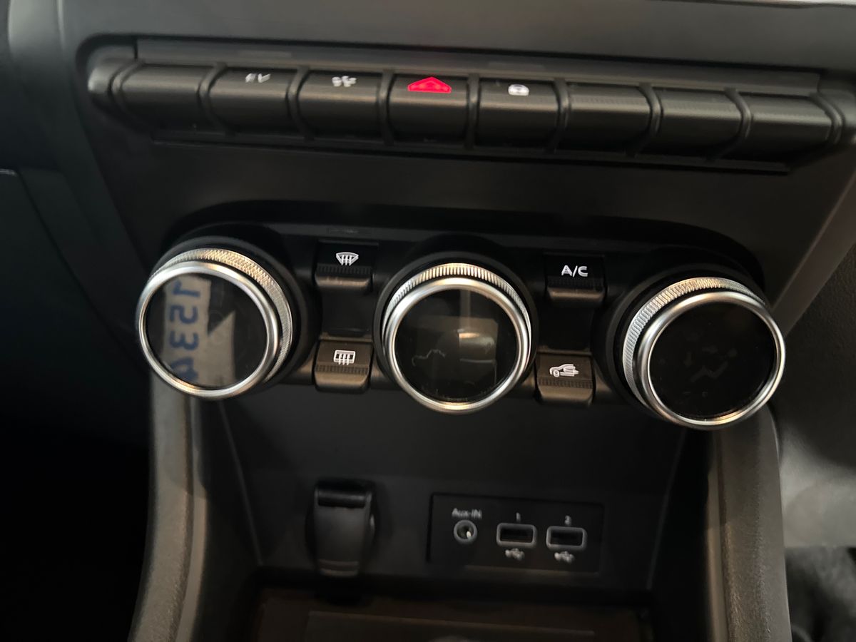 Used Renault Captur 2023 for sale - 77803730: Photo 26