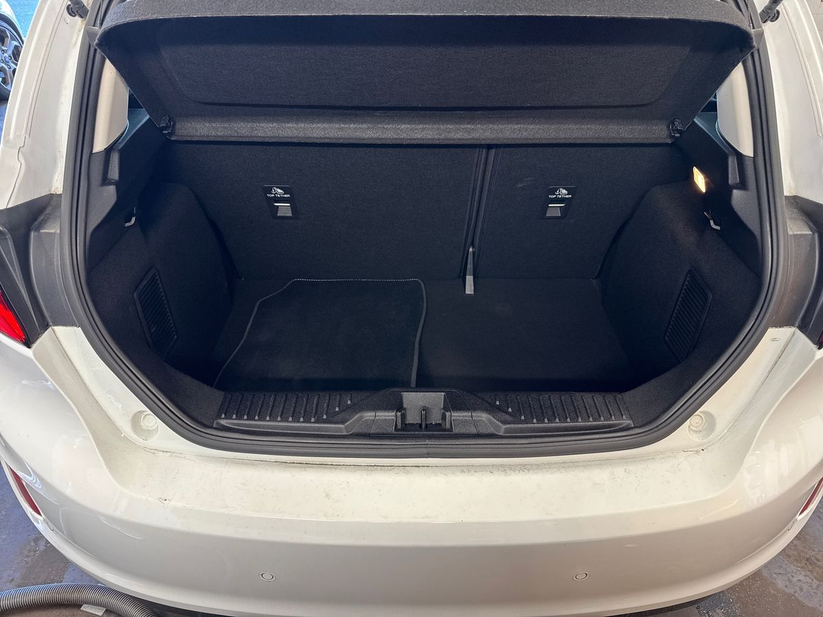 Used Ford Fiesta 2023 for sale - 78172582: Photo 17