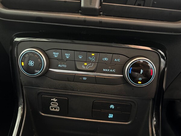 Used Ford Ecosport 2023 for sale - 75648572: Photo 26