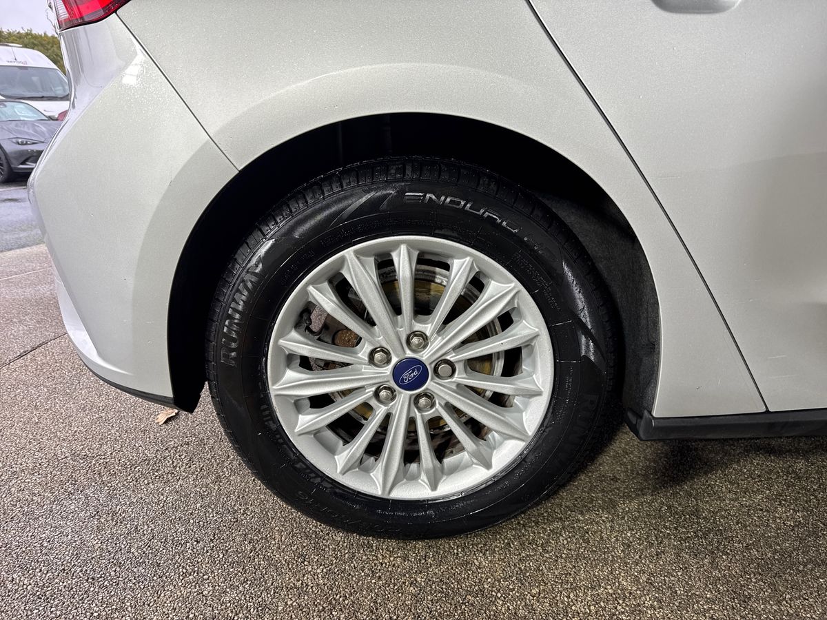 Used Ford Focus 2020 for sale - 76519451: Photo 11