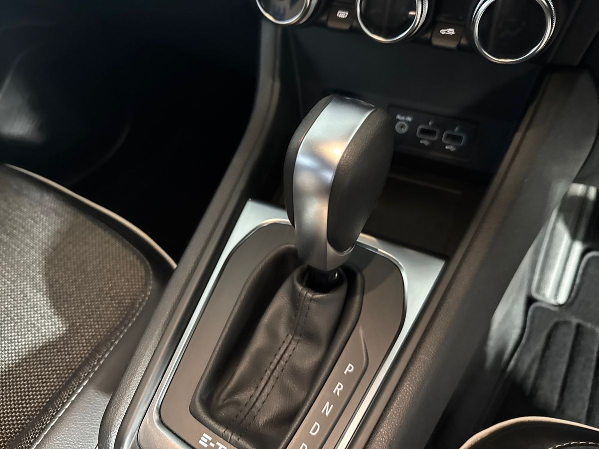 Used Renault Captur 2023 for sale - 77664997: Photo 27