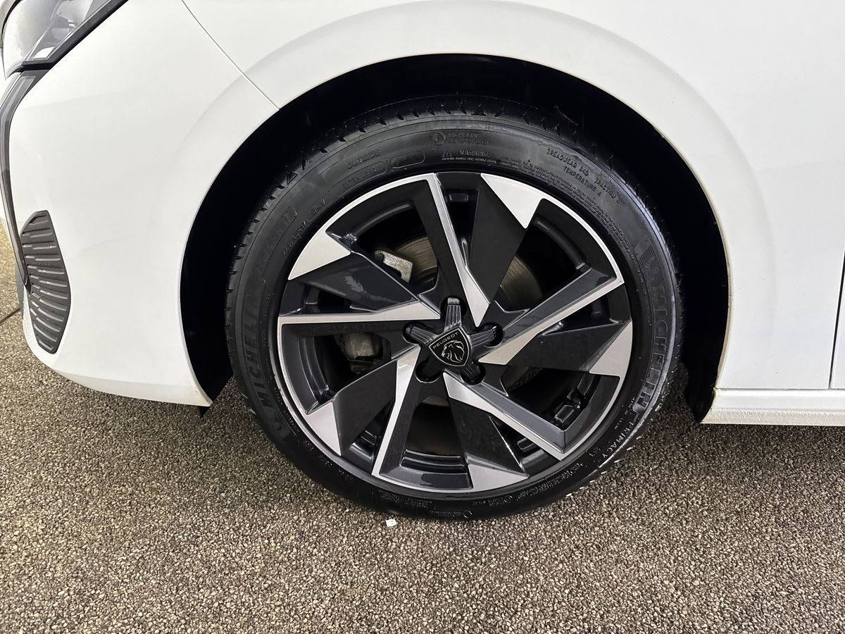 Used Peugeot 308 2022 for sale - 77339347: Photo 14