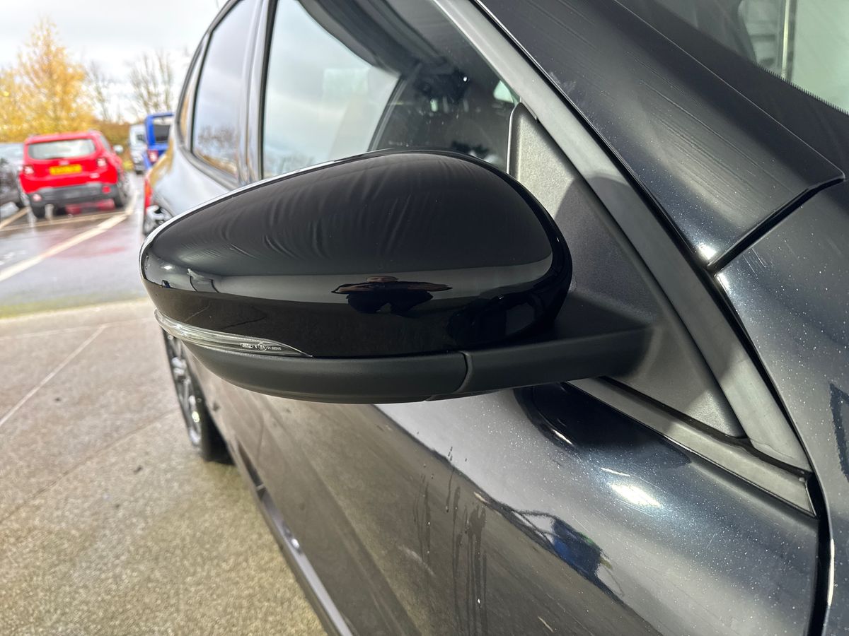 Used Ford Kuga 2022 for sale - 76796230: Photo 29