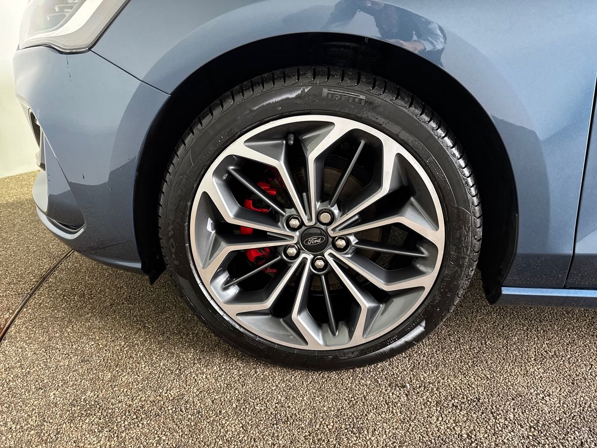 Used Ford Focus 2023 for sale - 76355235: Photo 14