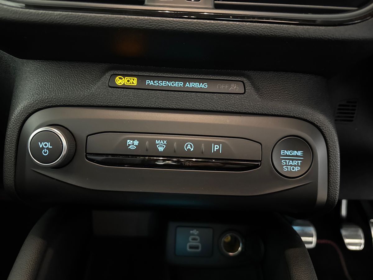 Used Ford Focus 2023 for sale - 76355235: Photo 26