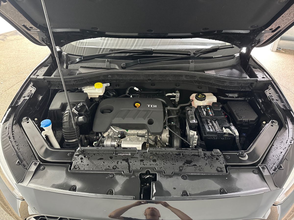 Vehicle 33