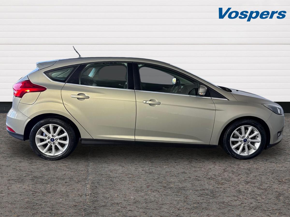 Used Ford Focus 2017 for sale - 76664389: Photo 10