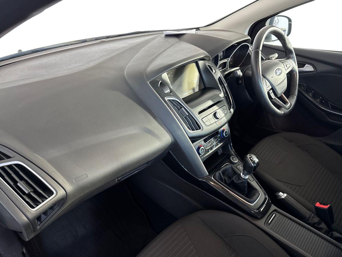 Used Ford Focus 2017 for sale - 76664389: Photo 18