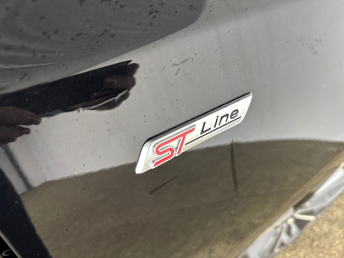 Used Ford Focus 2023 for sale - 76528913: Photo 31