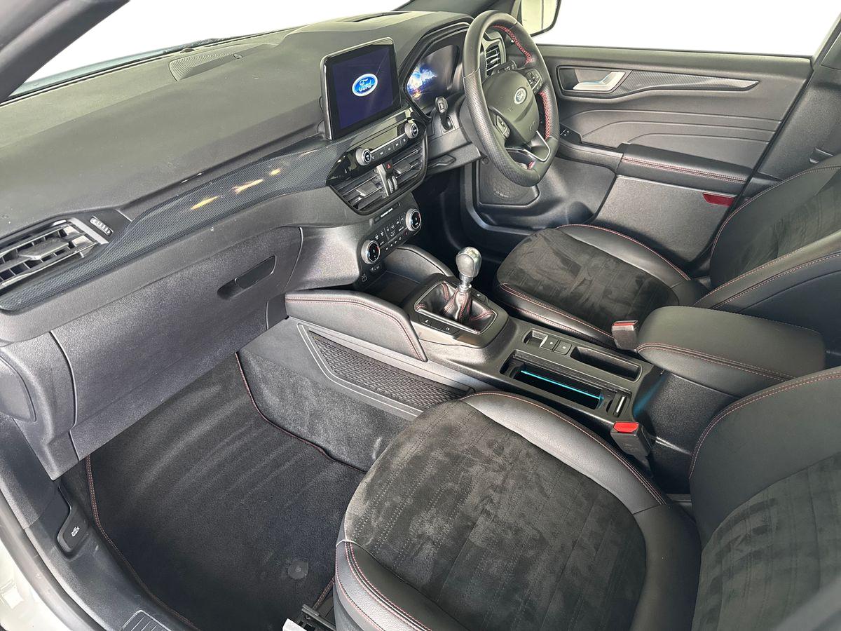 Used Ford Kuga 2023 for sale - 76372836: Photo 18