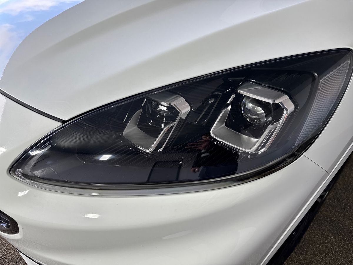 Used Ford Kuga 2023 for sale - 76372836: Photo 32