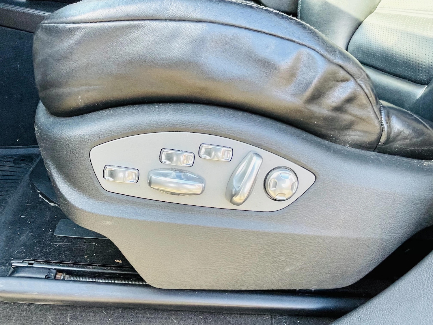 Used Porsche Cayenne 2011 for sale - 78101519: Photo 16