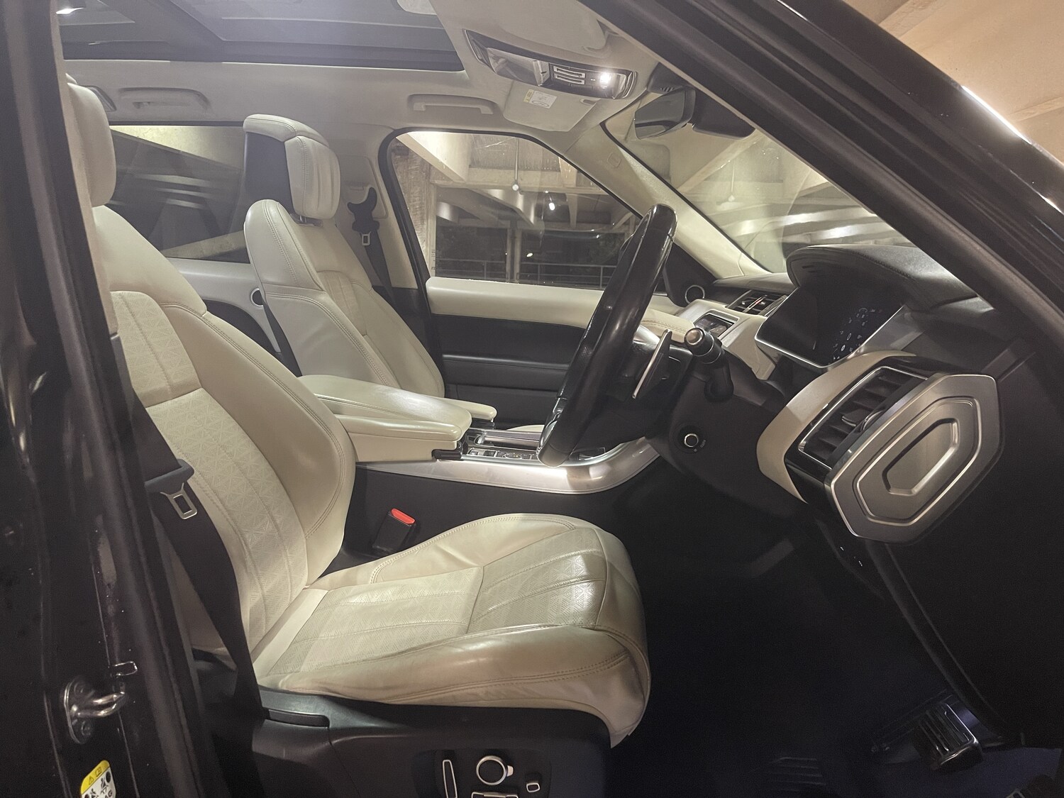 Used Land Rover Range Rover Sport 2018 for sale - 77638943: Photo 19