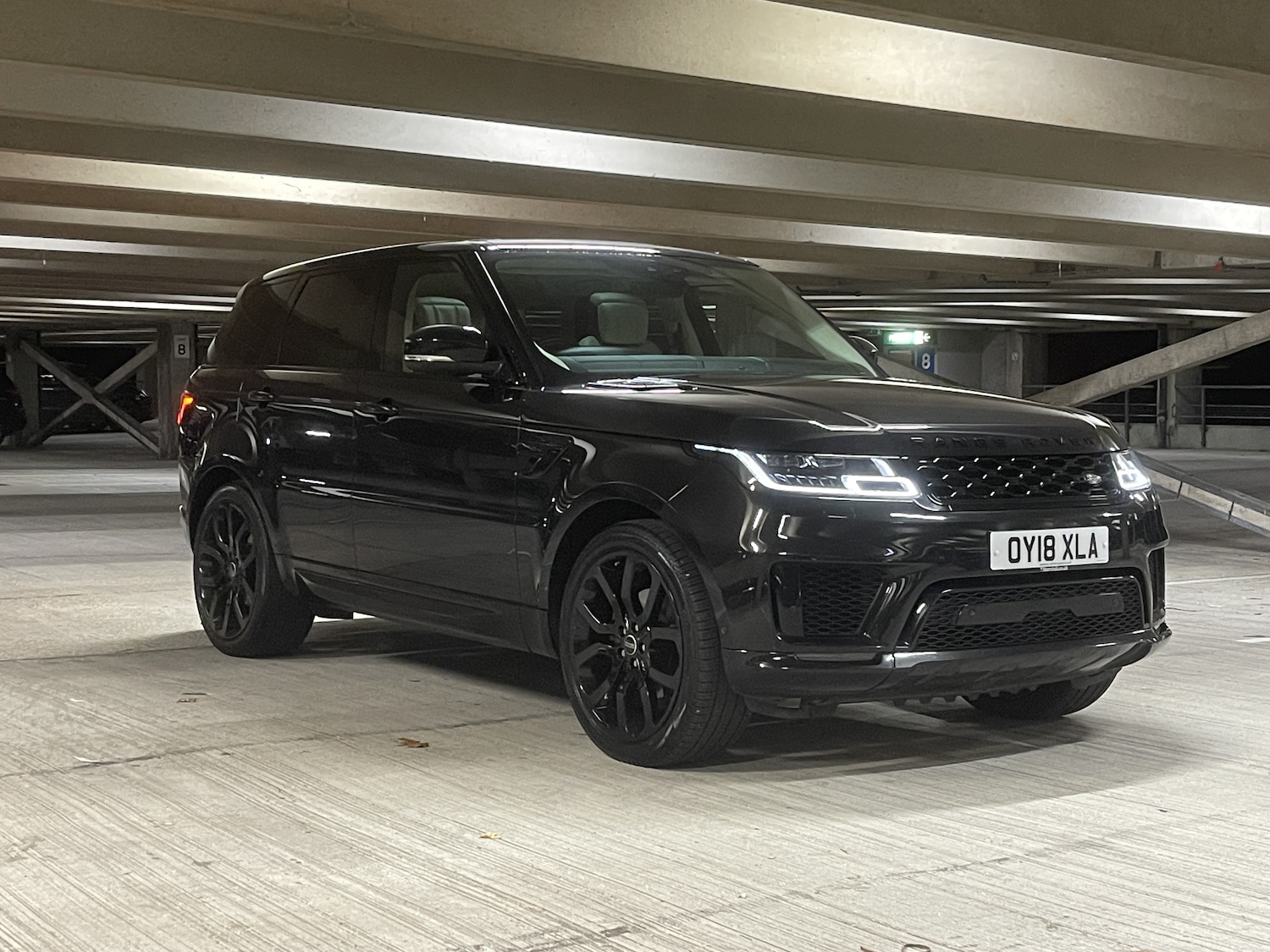 Used Land Rover Range Rover Sport 2018 for sale - 77638943: Photo 2