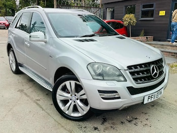 Used Mercedes-Benz M Class 2011 for sale - 78608410: Photo