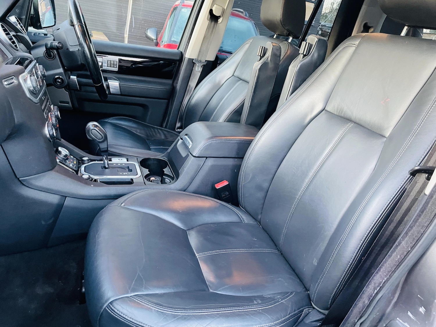 Used Land Rover Discovery 4 2010 for sale - 77690742: Photo 12