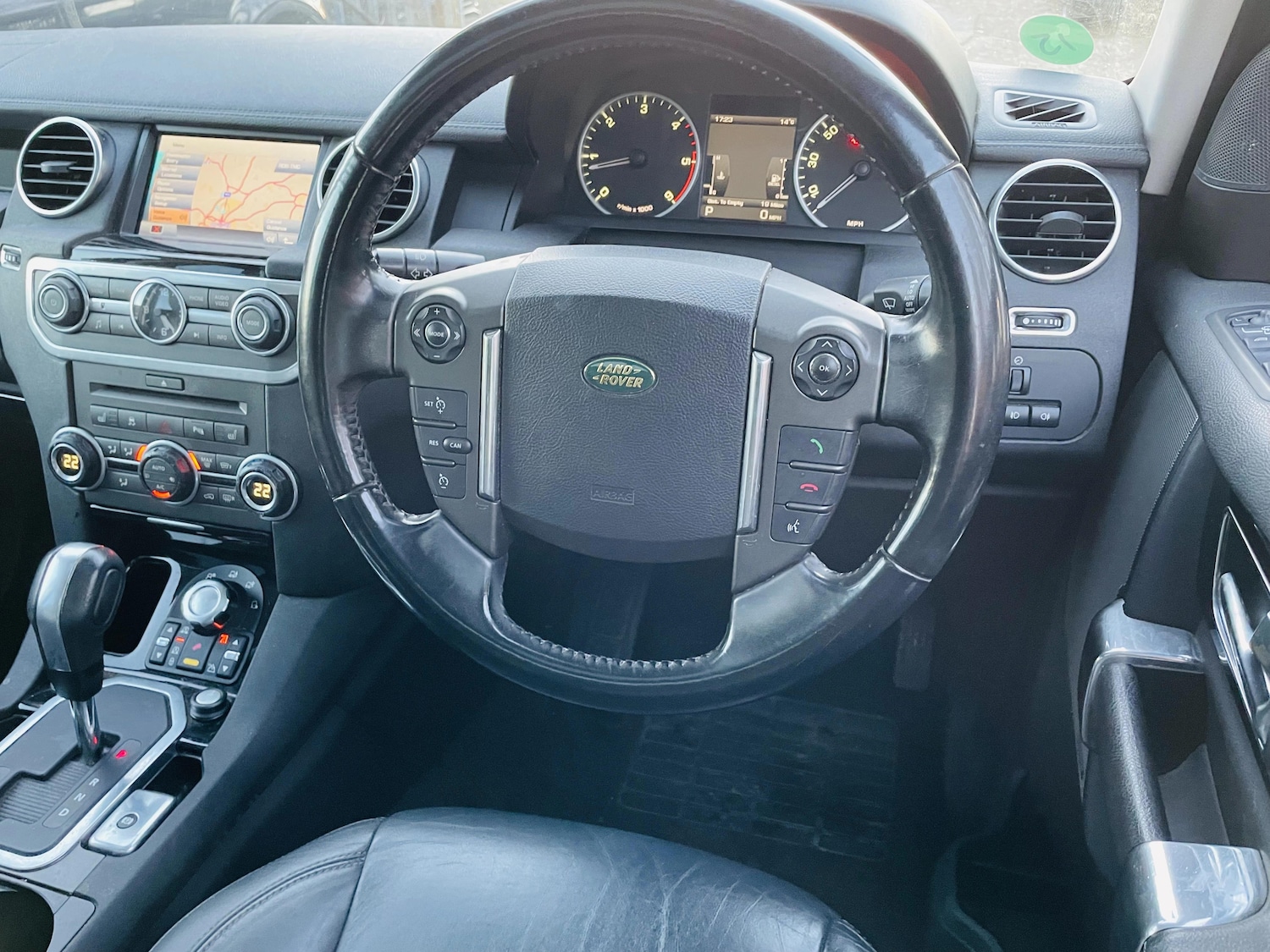 Used Land Rover Discovery 4 2010 for sale - 77690742: Photo 13