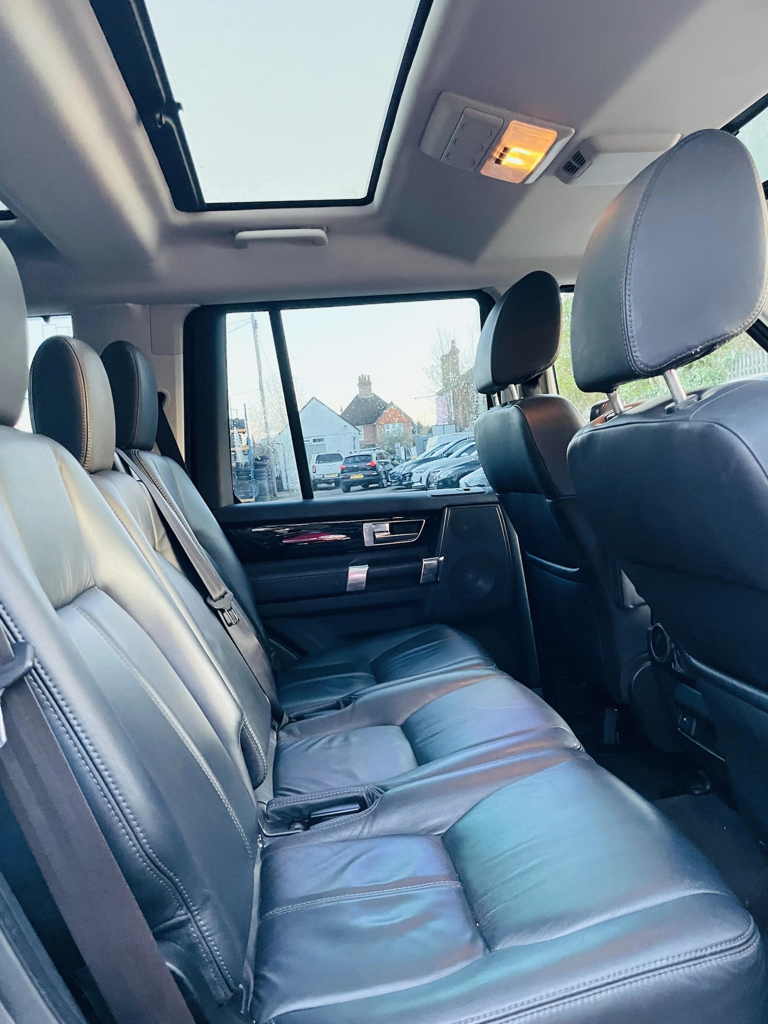 Used Land Rover Discovery 4 2010 for sale - 77690742: Photo 14