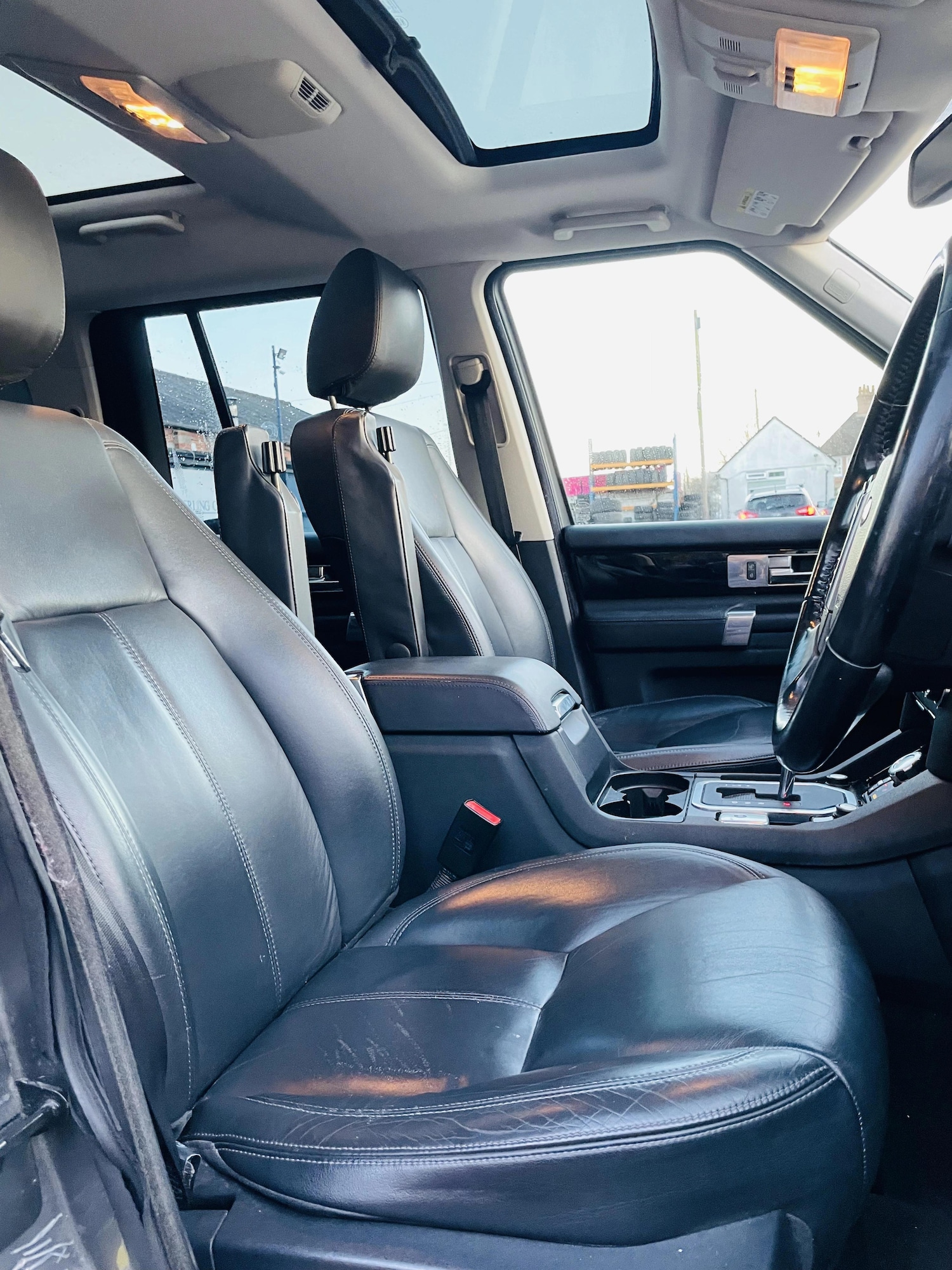 Used Land Rover Discovery 4 2010 for sale - 77690742: Photo 15