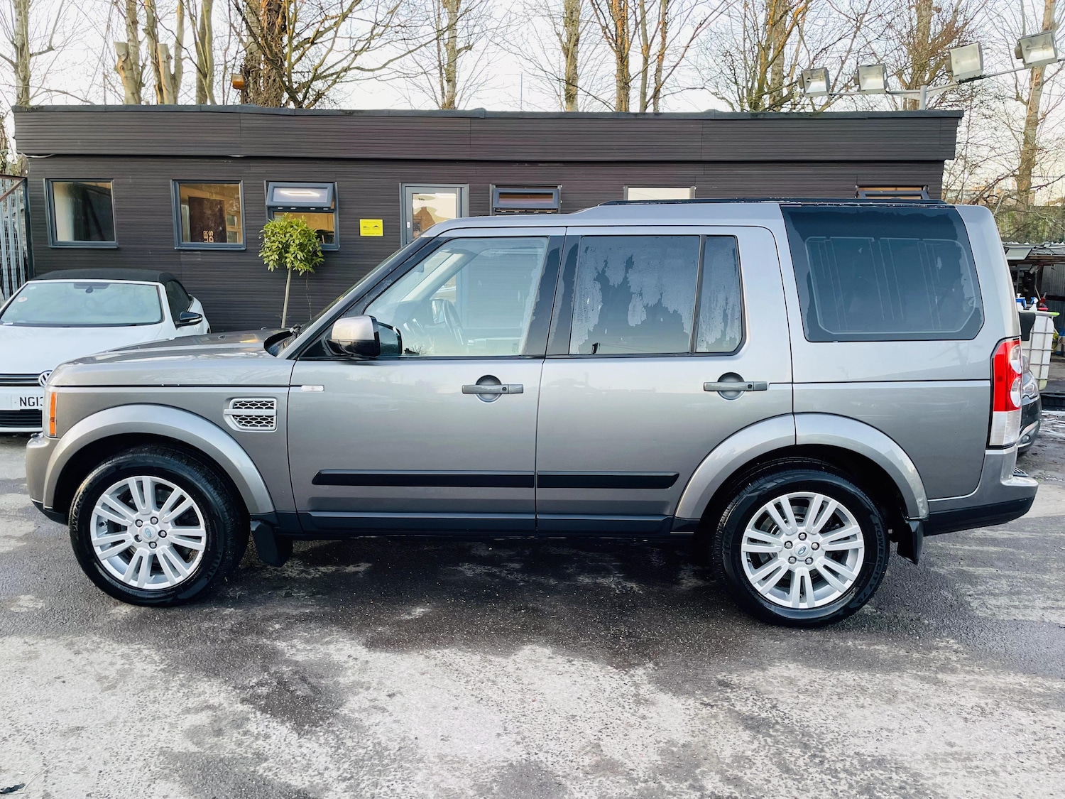 Used Land Rover Discovery 4 2010 for sale - 77690742: Photo 5