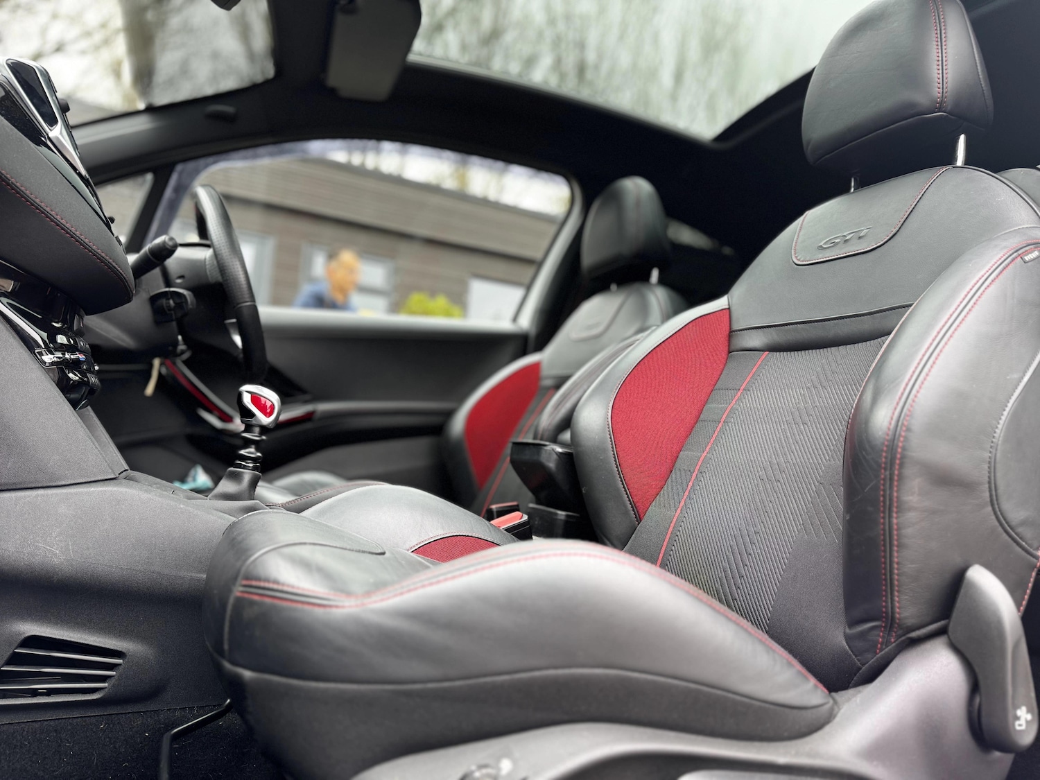 Used Peugeot 208 2018 for sale - 77783017: Photo 8