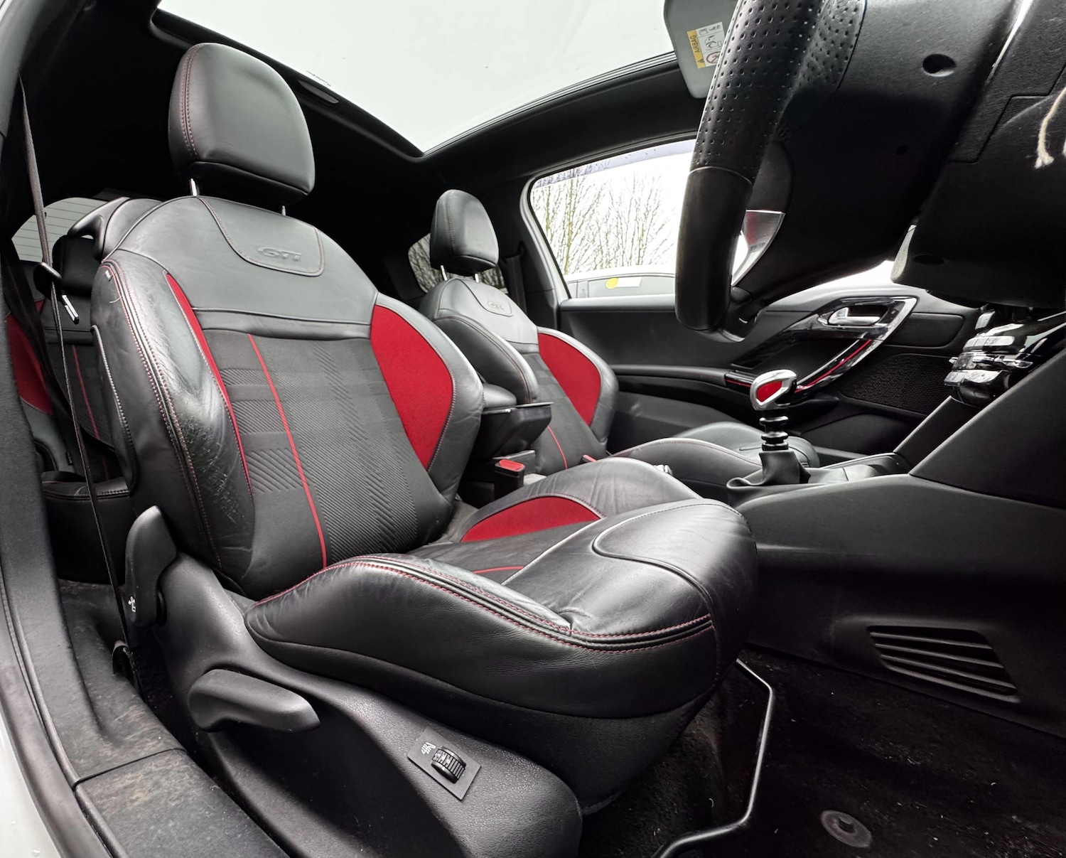 Used Peugeot 208 2018 for sale - 77783017: Photo 9